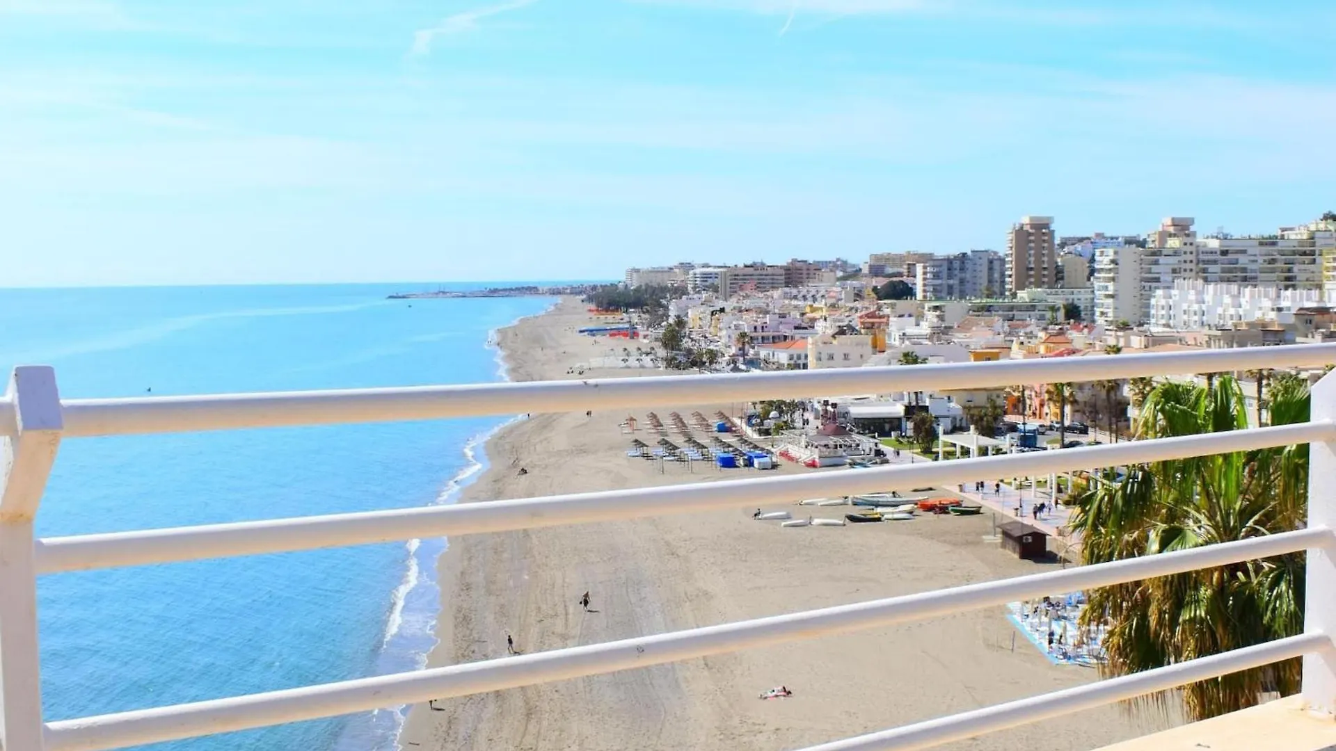 Luminoso estudio en Castillo Santa Clara Torremolinos